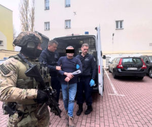 Ścigani przez międzynarodową policję zatrzymani w Warszawie. To nimi interesował się m.in. Interpol