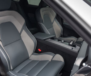 Volvo XC60 B4 Mild Hybrid FWD AT8 Momentum