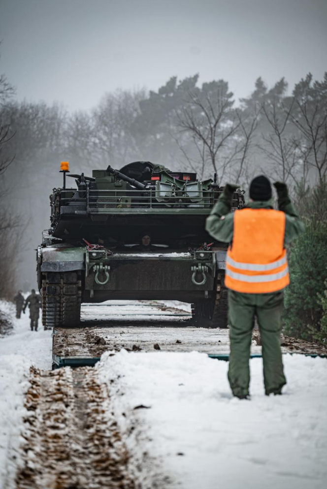Żelazna Dywizja jeszcze silniejsza. Kolejne czołgi Abrams M1A2 SEPv3 dotarły