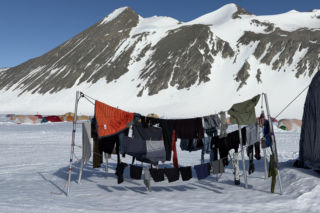 Siedlczanin Kryspin Mitura ukończył Koronę Ziemi oraz Koronę Wulkanów Ziemi w rozszerzonym wariancie „Double Seven Summits”!