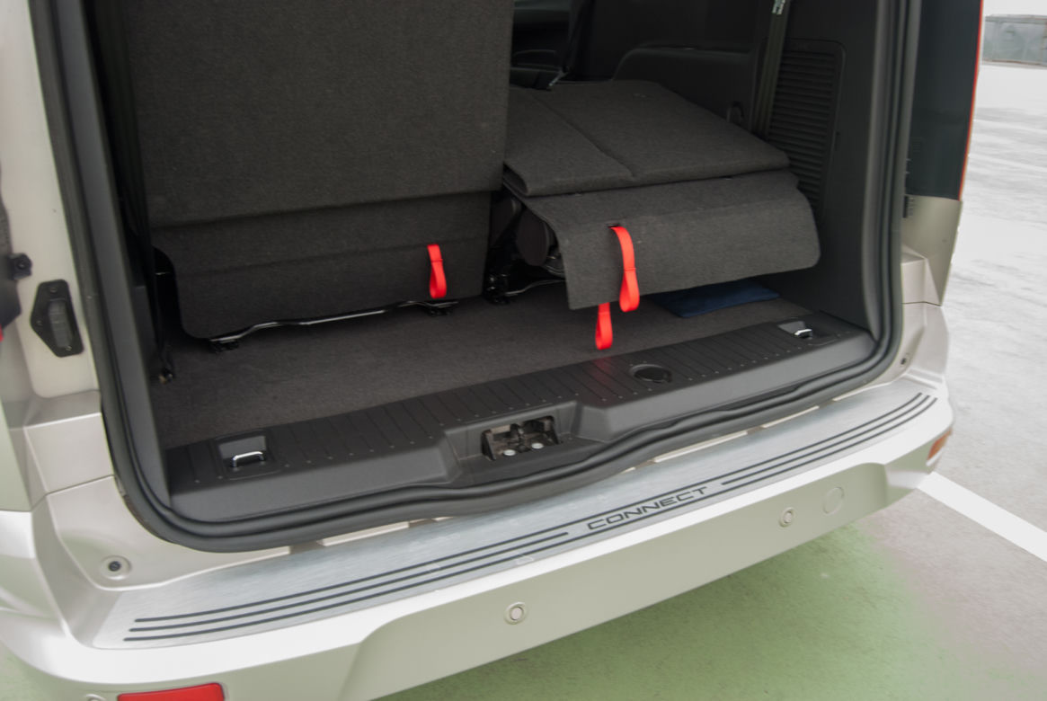 Ford Grand Tourneo Connect 1.6 TDCi 115 KM