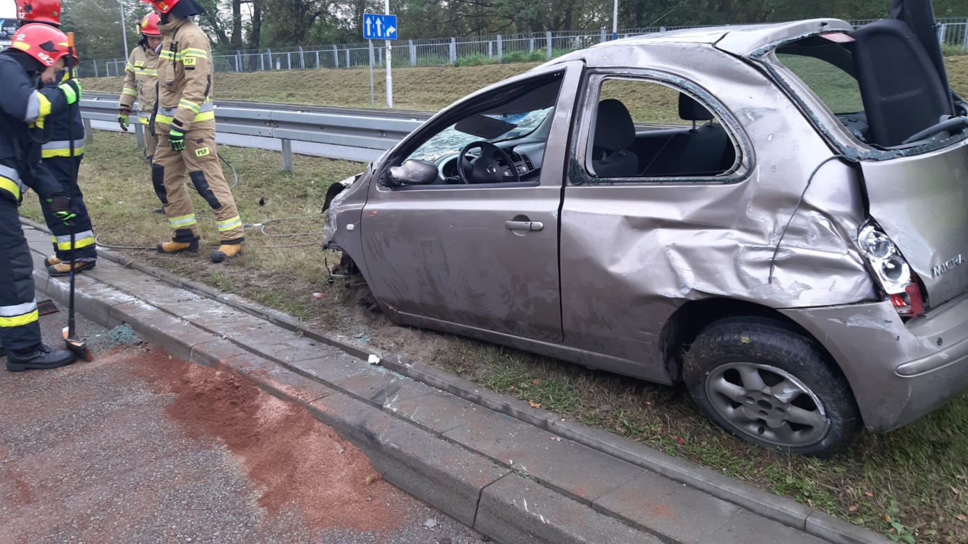 Dwa wypadki jeden po drugim, paraliż komunikacyjny na Pradze-Południe