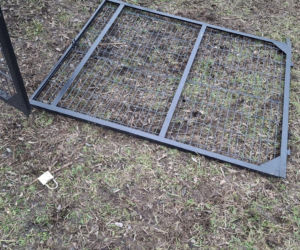 Koszmar w agroturystyce. Owce i daniele zagryzione, część zwierząt wrzucona do stawu!