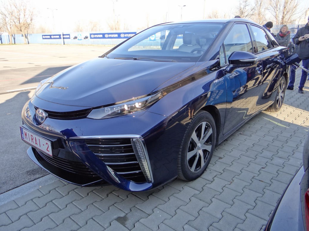 Toyota Mirai 2015