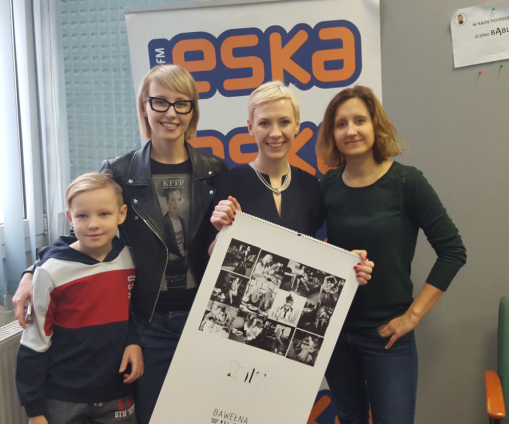 Łodzianie wydali kalendarz, chcą pomóc  poparzonej Kasi