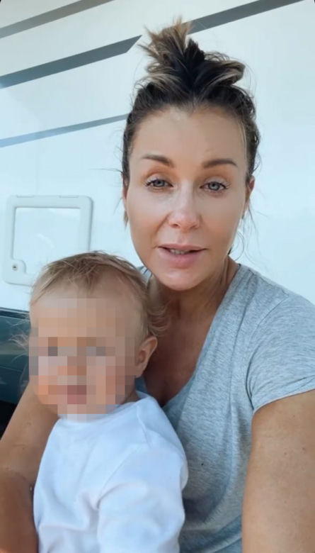 Małgorzata Rozenek na kempingu