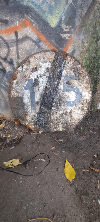 Na dnie Młynówki przeleżał pewnie z 200 lat. Bydgoszczanin wyłowił go wielkim magnesem 