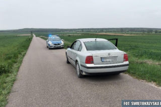 Uczyła się jeździć Passatem. Robiła to z 4-letnim dzieckiem i pijanym partnerem