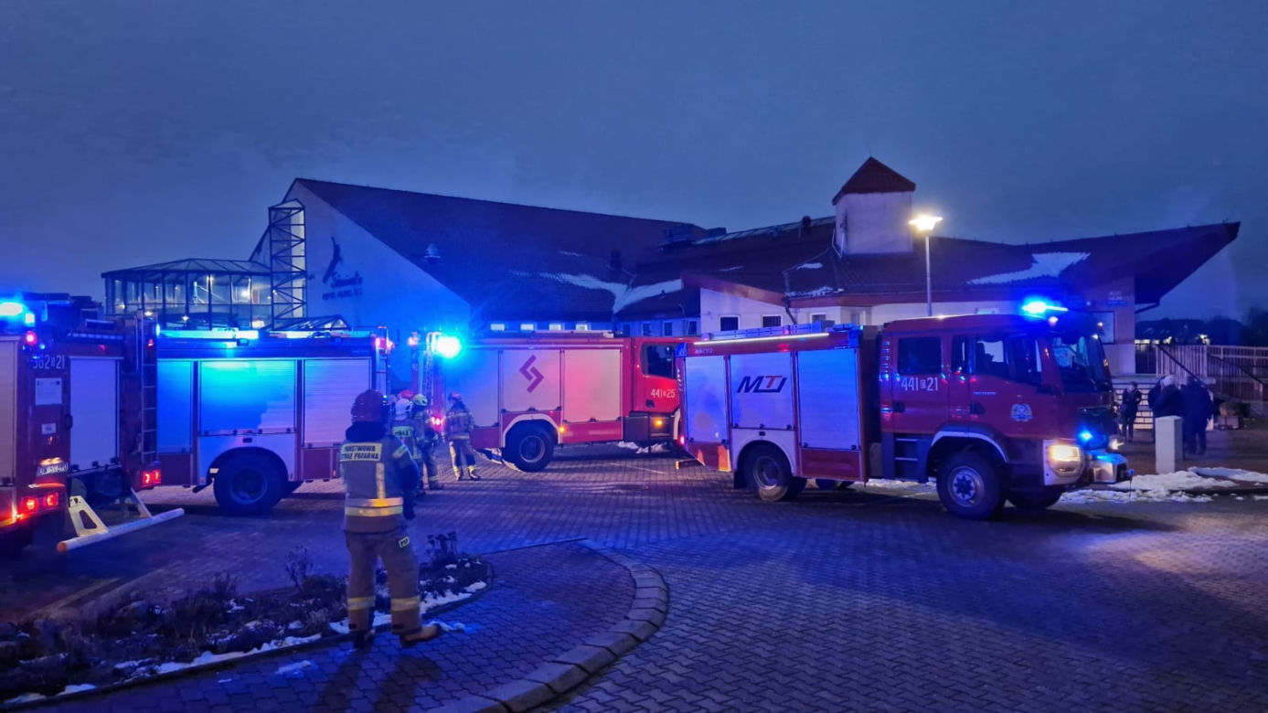 Żrąca substancja utrudniała oddychanie. Kilka osób źle się poczuło 