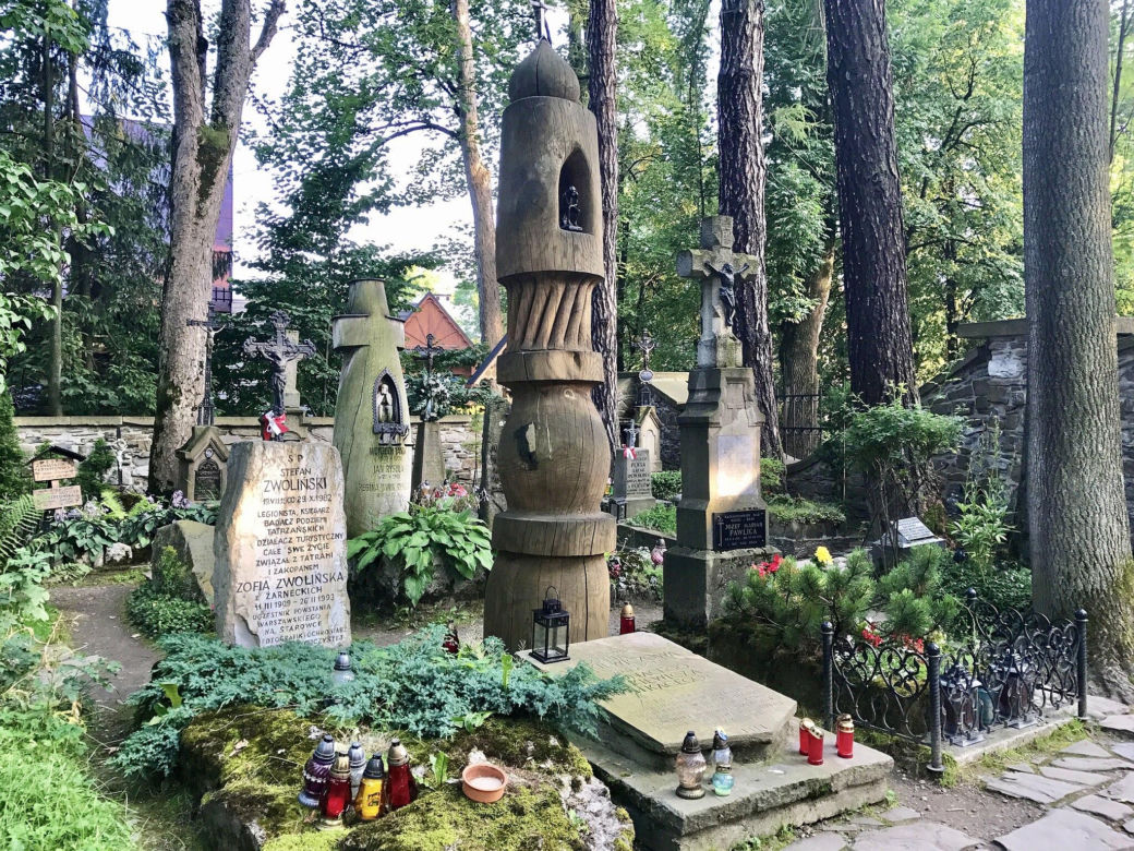 Cmentarz Zasłużonych na Pęksowym Brzyzku w Zakopanem