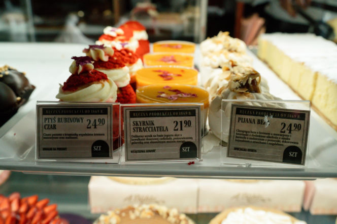 Najstarsza kawiarnia w Warszawie może zniknąć z Nowego Światu