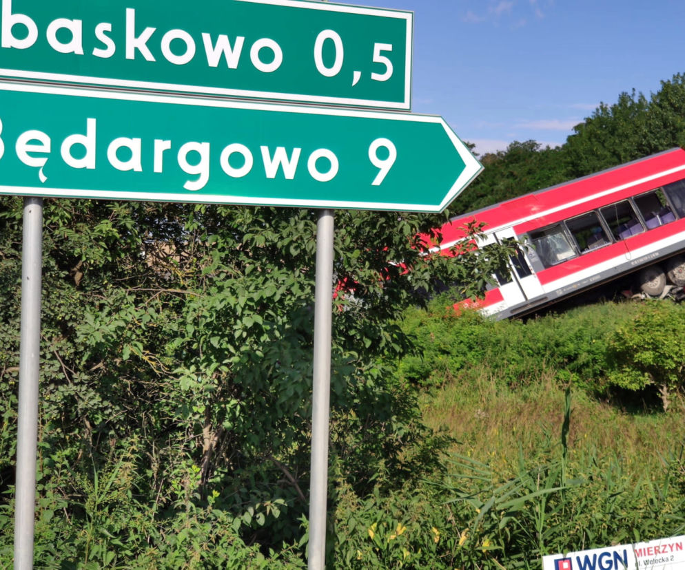 Tory na trasie Szczecin-Tantow uszkodzone po wykolejeniu pociągu