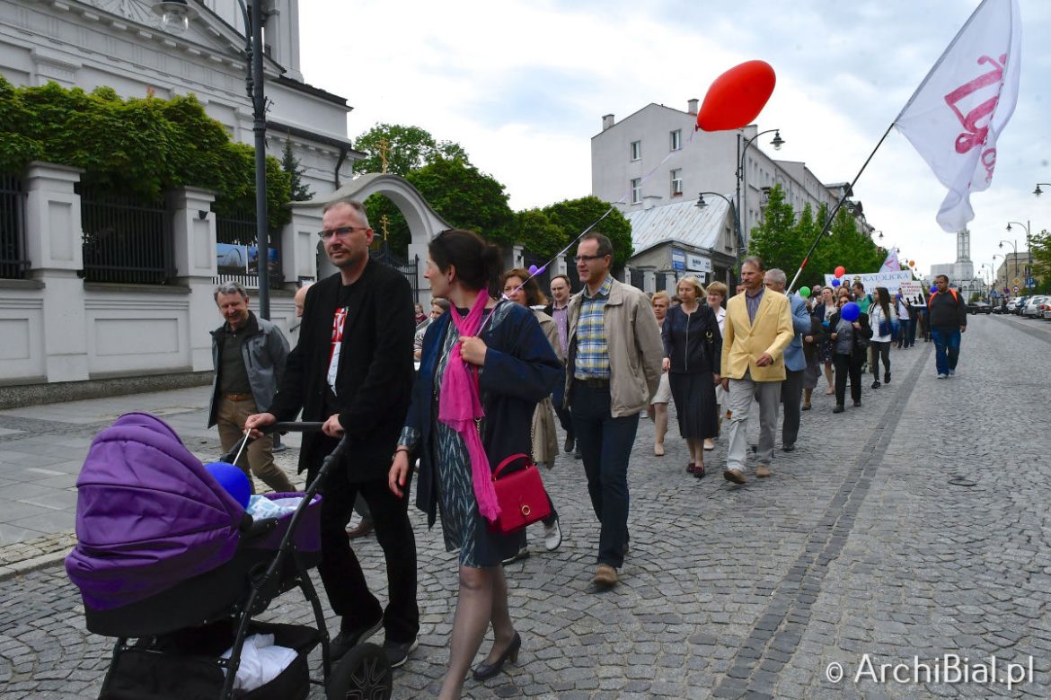 9. Białostocki Marsz dla Życia i Rodziny [ZDJĘCIA]