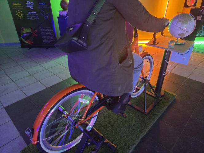 Energia, która wciąga! Interaktywna wystawa zamienia to miejsce w naukowy plac zabaw