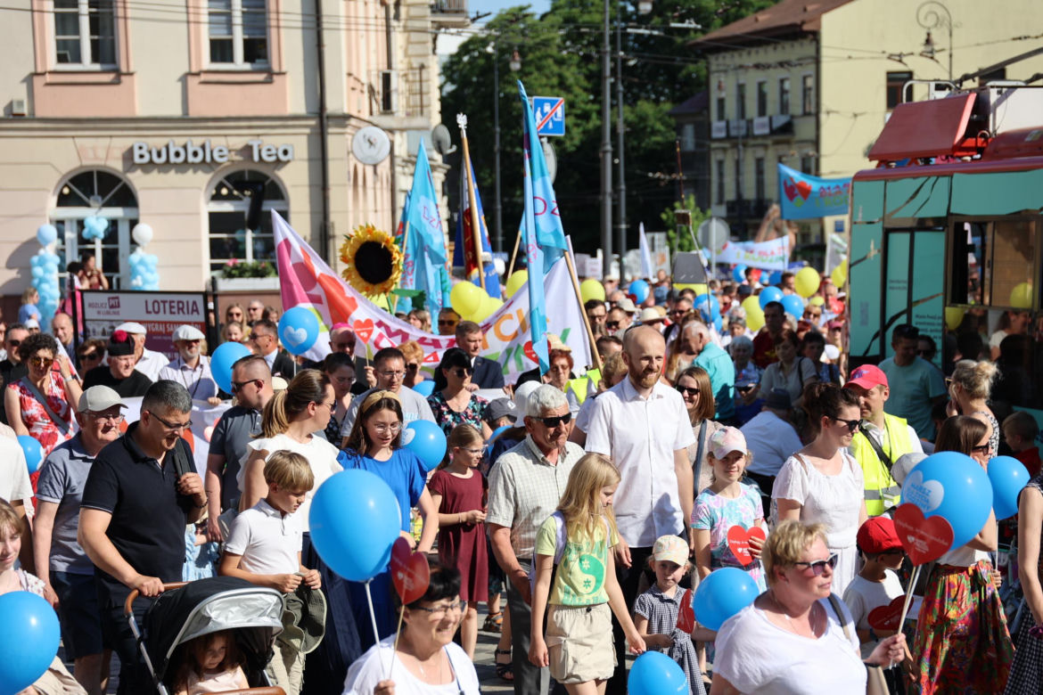 Marsz dla Życia i Rodziny 2024 w Dzień Matki przeszedł przez centrum Lublina
