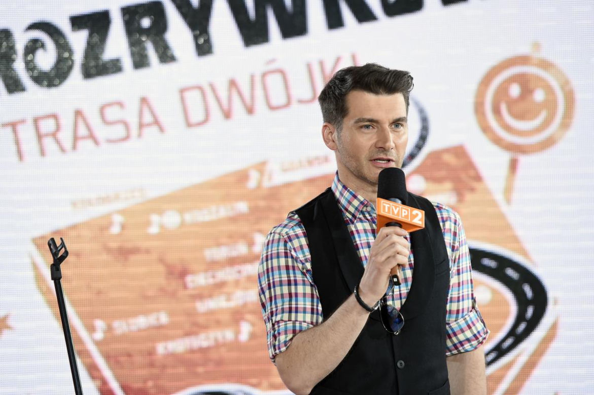 Od "Randki w ciemno" po "Kocham Cię, Polsko!". Tak na przestrzeni lat zmieniał się Tomasz Kammel. Totalna przemiana!