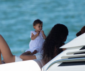 Kylie Jenner z córką, Stormi Webster na jachcie