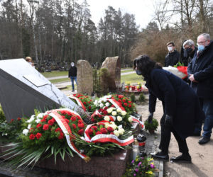 Posłowie i senatorowie, którzy zginęli pod Smoleńskiem