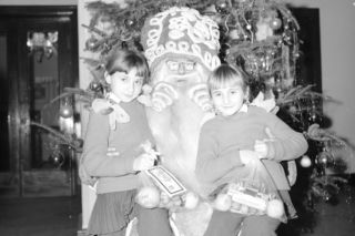 Takie prezenty pod choinkę królowały w PRL-u. Współczesne dzieci nawet by nie spojrzały