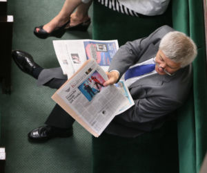 marek belka w sejmie podczas obrad nt deficytu budzetowego (7)