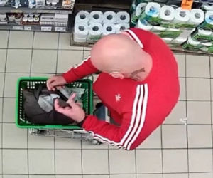 Chełmża. Dokonał kradzieży w sklepie. Rozpoznajesz tego mężczyznę?