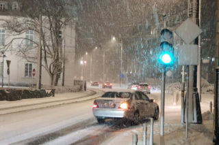 Zacznie się już w niedzielę. Takiej temperatury w Warszawie nie było kilka lat. Zima przypuści mocny atak