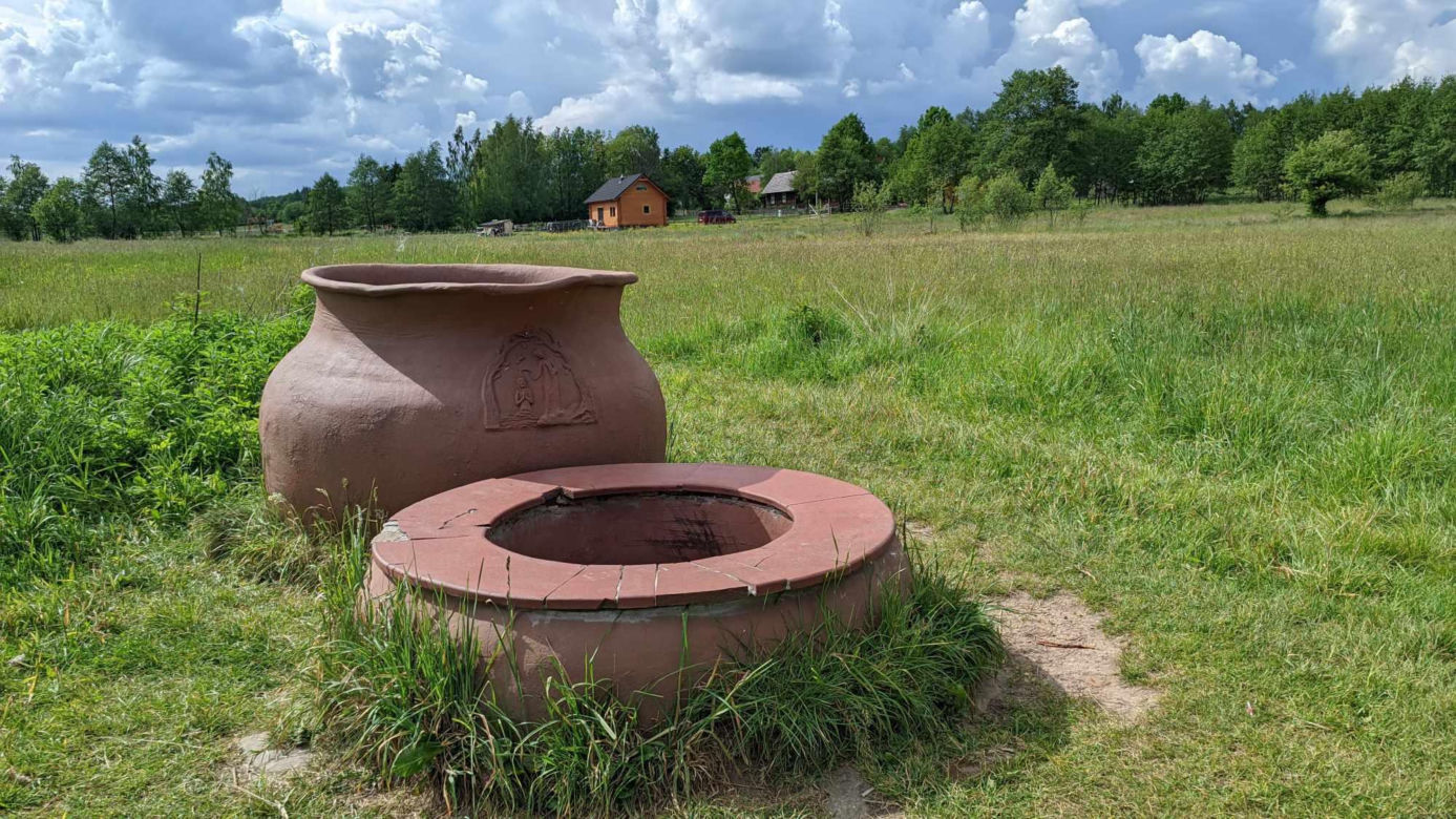 Kapkazy i Wzdół-Wiącka w gminie Bodzentyn