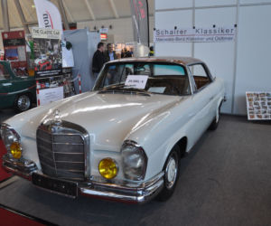 Aukcja zabytkowych Mercedesów w muzeum w Stuttgarcie