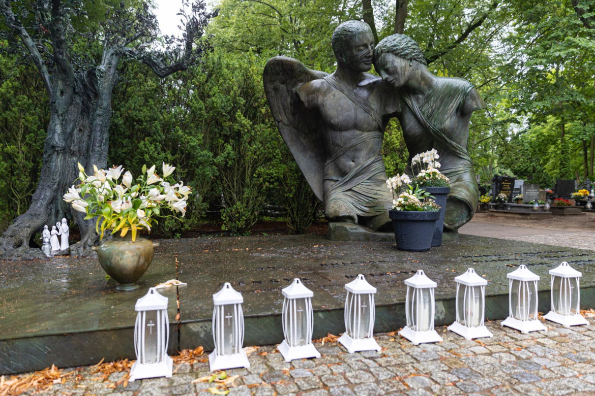 Grób Jana Kulczyka 10 lat od jego śmierci 