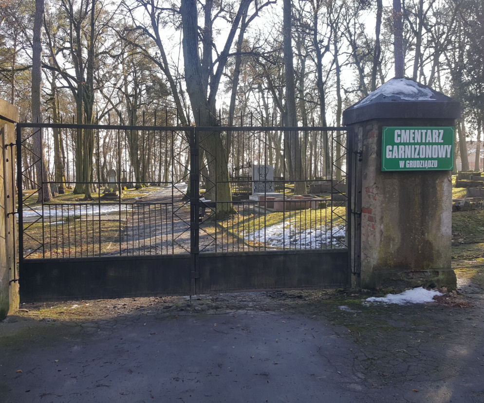 Rocznica Powstania Styczniowego. Cmentarz garnizonowy w Grudziądzu