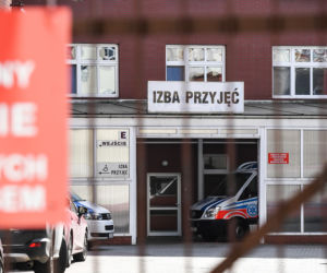 Szpital zakaźny w Bydgosczy tylko dla pacjentów z podejrzeniem koronawirusa. Szpital jest całkowicie zamknięty.