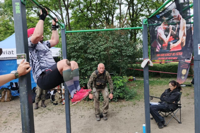 28 zawodników ukończyło polskie „Murph Challenge”