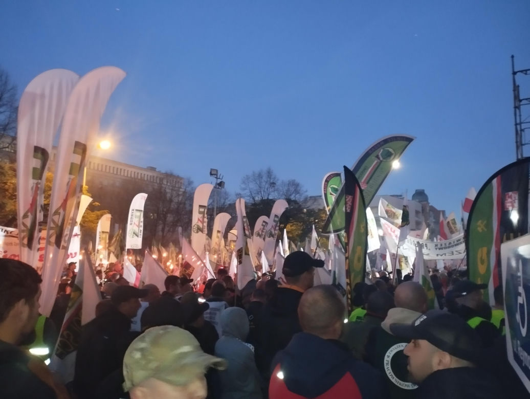 "Walczymy o Śląsk i o przemysł, żeby nie umarł"