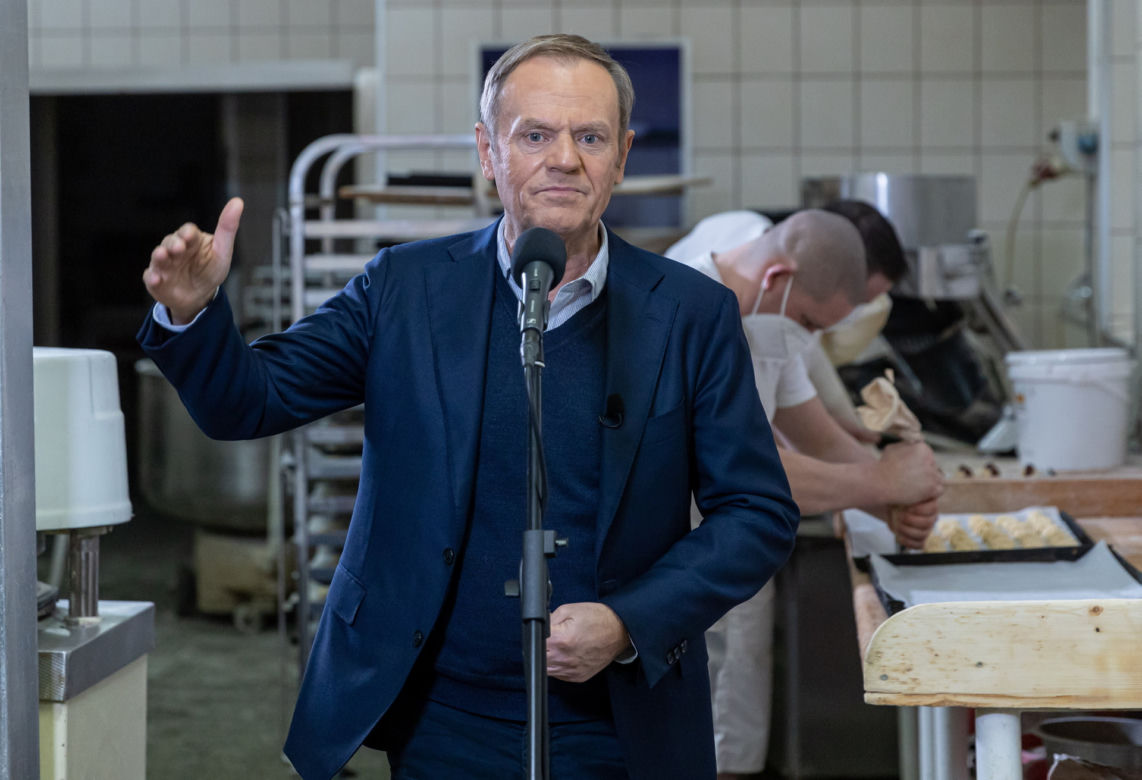 Donald Tusk w piekarni o cenach gazu