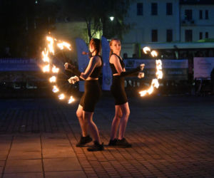 Warmiński Festiwal Ognia i Światła w Biskupcu. Zobaczcie, jak było! [ZDJĘCIA]
