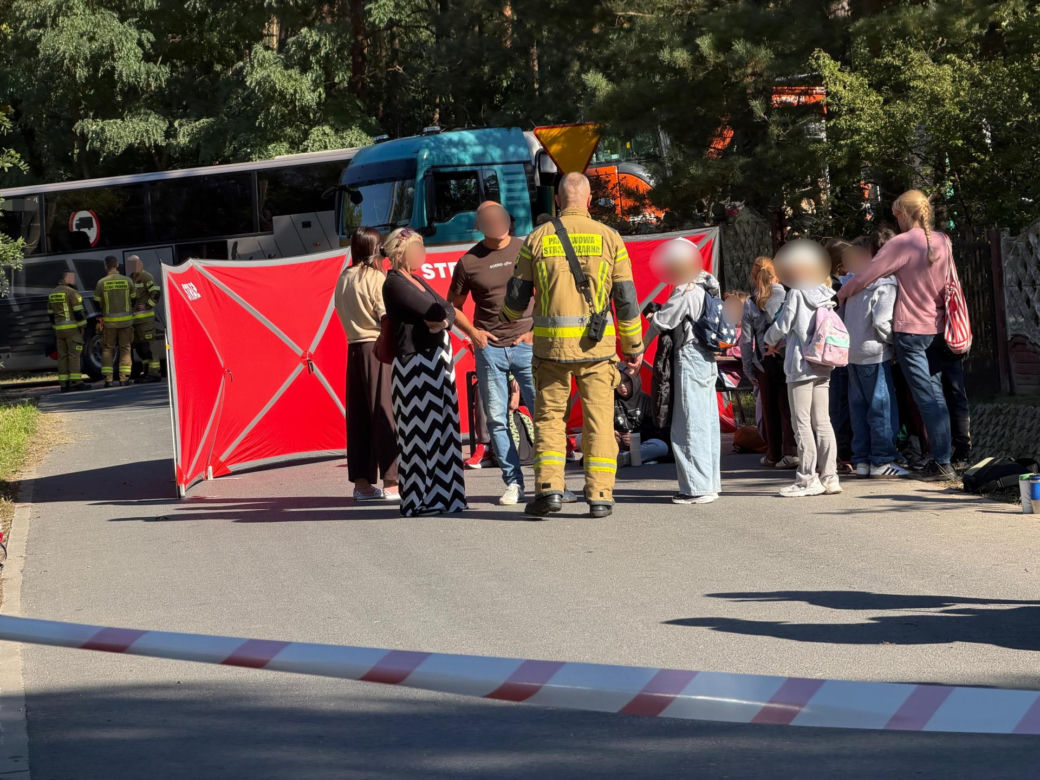 Wypadek ciężarówki i autokaru. Dzieci jechały na wycieczke