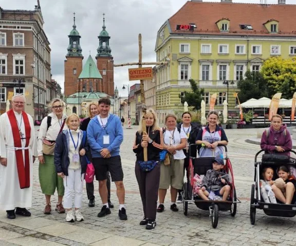 Kierunek- Jasna Góra. Pielgrzymi z Gniezna już na szlaku