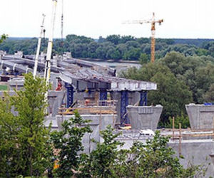 Budowa mostu w Toruniu 