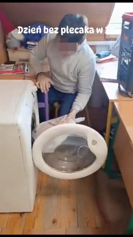 Dzień bez plecaka w warszawskiej szkole