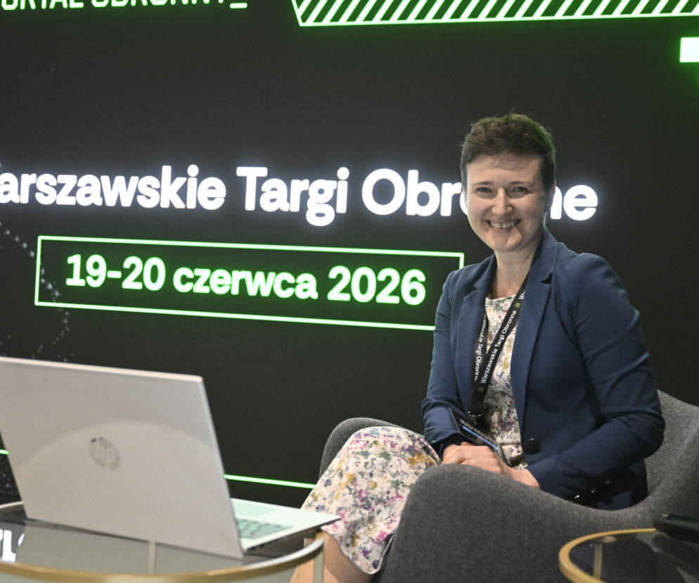 Warszawskie Targi Obronne. . Scena Niebieska. Prezentacja sprawdzeni w boju. Od surowej mocy po „Niewidzialną Energię”. Ewolucja zasilania Könner & Söhnen na podstawie wniosków z frontu w Ukrainie