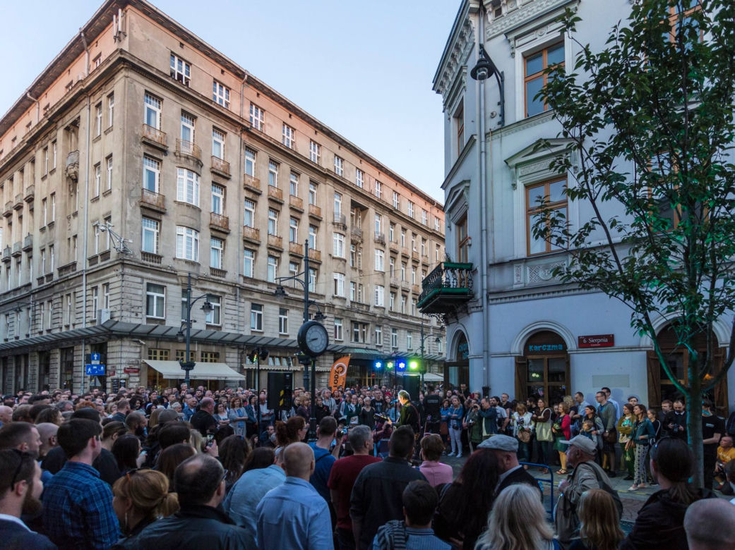 Full wypas na Piotrkowskiej