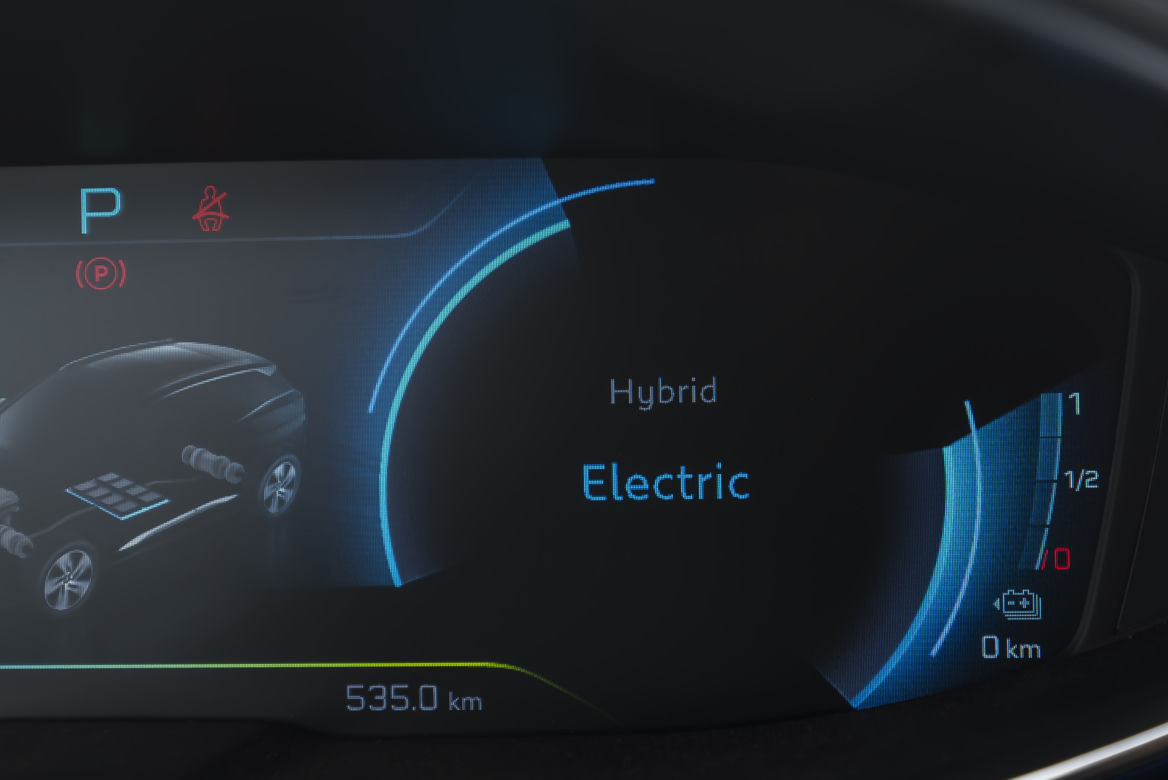 Peugeot 3008 GT HYbrid4 300 KM e-EAT8