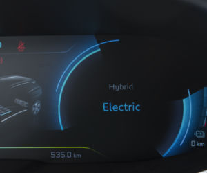 Peugeot 3008 GT HYbrid4 300 KM e-EAT8