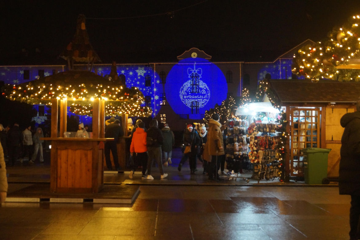 Tak iluminacje świąteczne rozświetlają Bydgoszcz! Magiczny widok