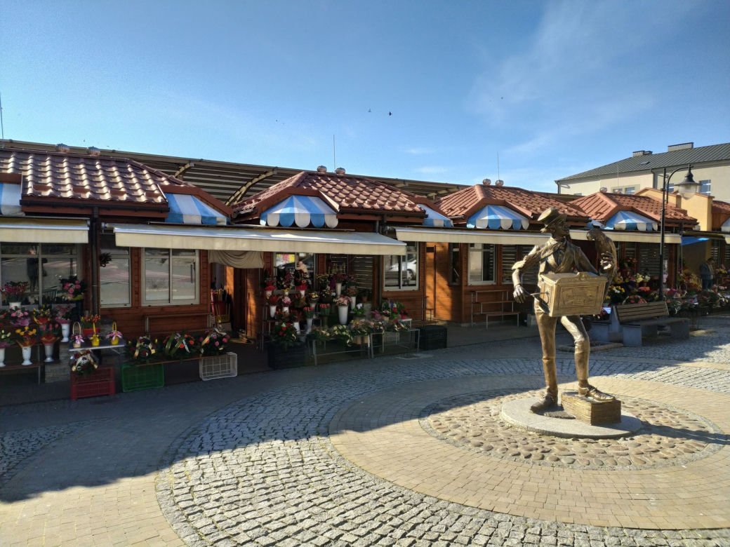 Place targowe w Tarnowie opustoszały