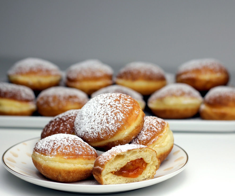 Przepisy na pączki na tłusty czwartek 2022