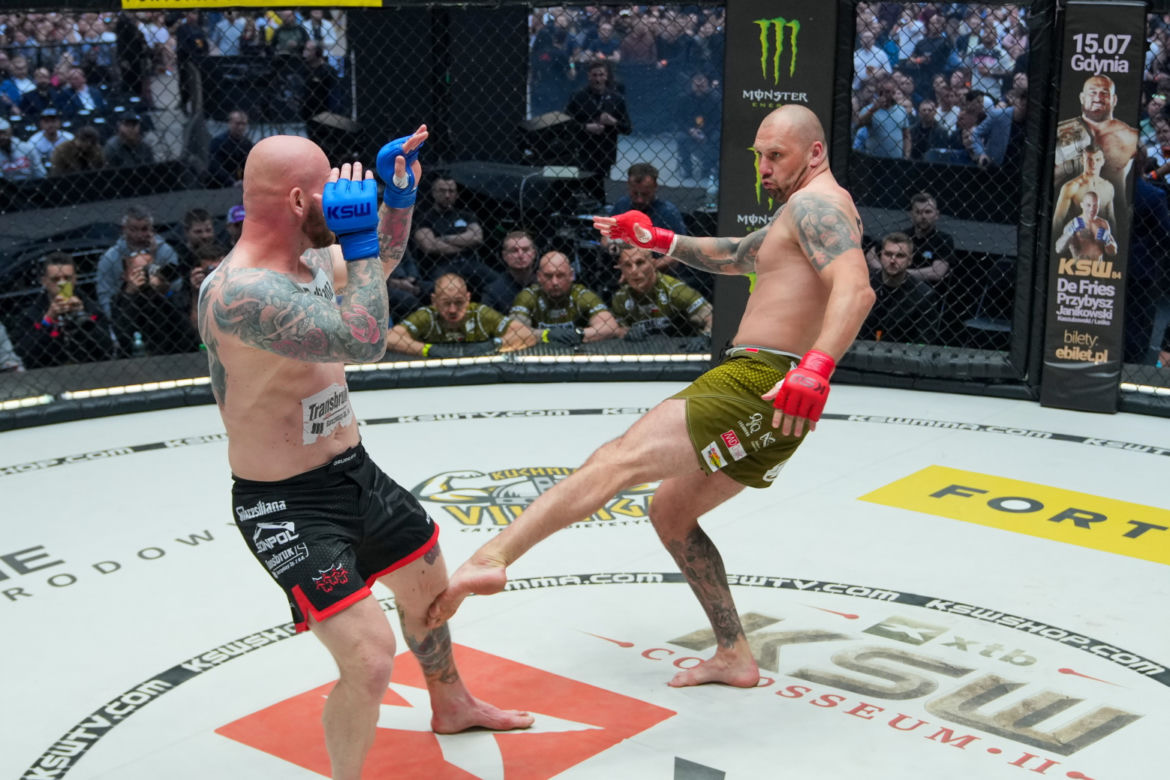 XTB KSW Colosseum 2: Krzysztof Głowacki znokautował Glebę