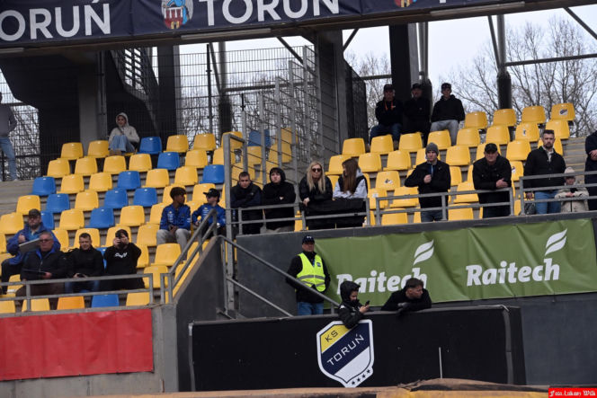 PRES Grupa Deweloperska Toruń - Bayersystem GKM Grudziądz, zdjęcia kibiców i zawodników ze sparingu przed startem PGE Ekstraligi