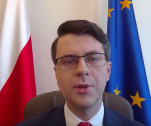 Jedziesz na wakacje? Rzecznik rządu ostrzega:  Grozi ci OBOWIĄZKOWA kwarantanna