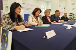 Ponad 21,6 mln zł z UE na rewitalizację zabytkowych budynków i parku przy szpitalu w Rudce